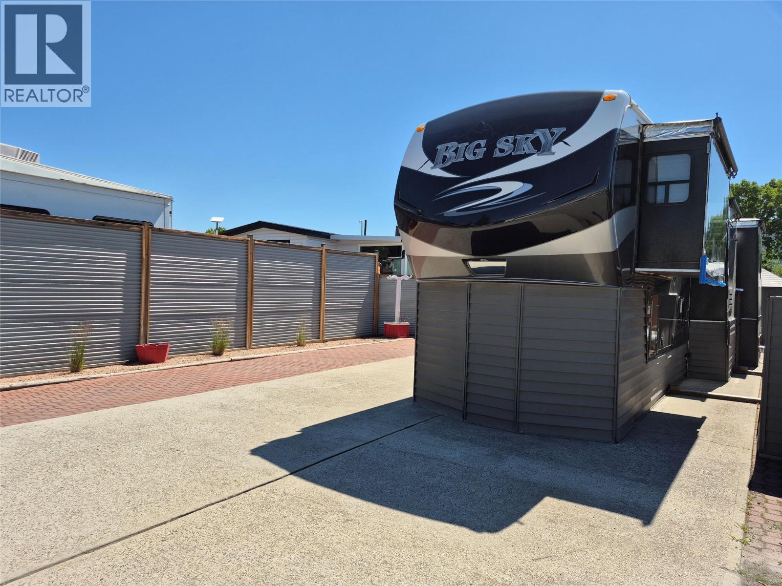 #151 415 Commonwealth Road - 9