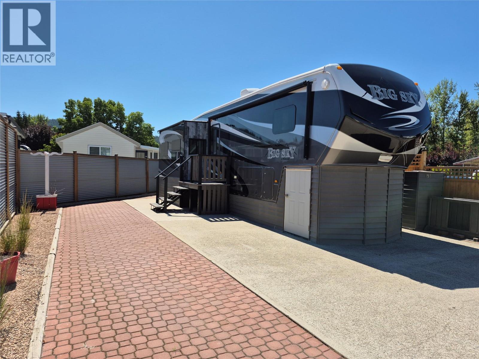 #151 415 Commonwealth Road - 2