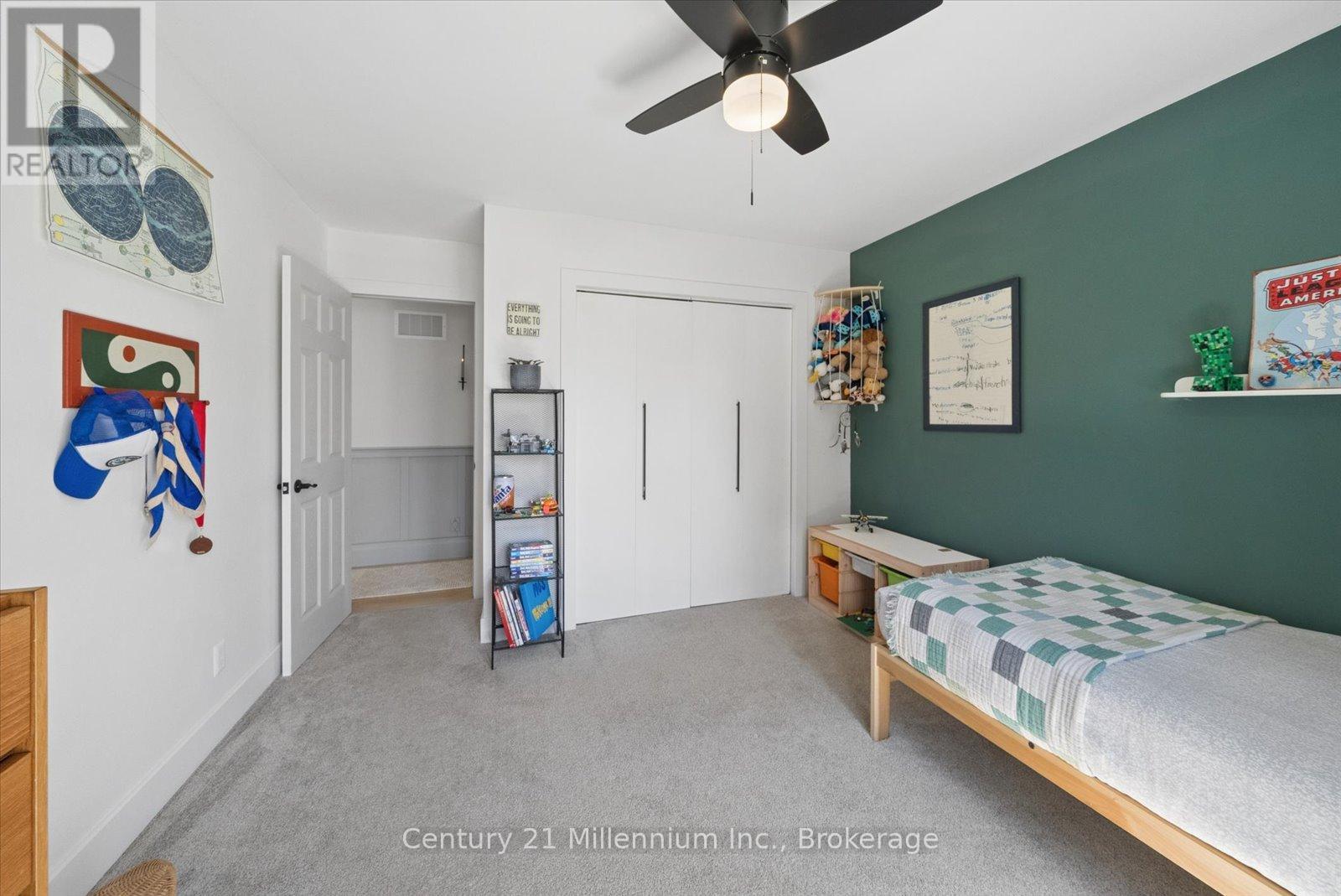 4 BLACKBURN AVENUE - 28