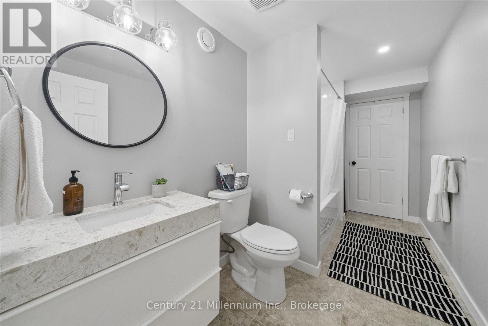 4 BLACKBURN AVENUE - 40