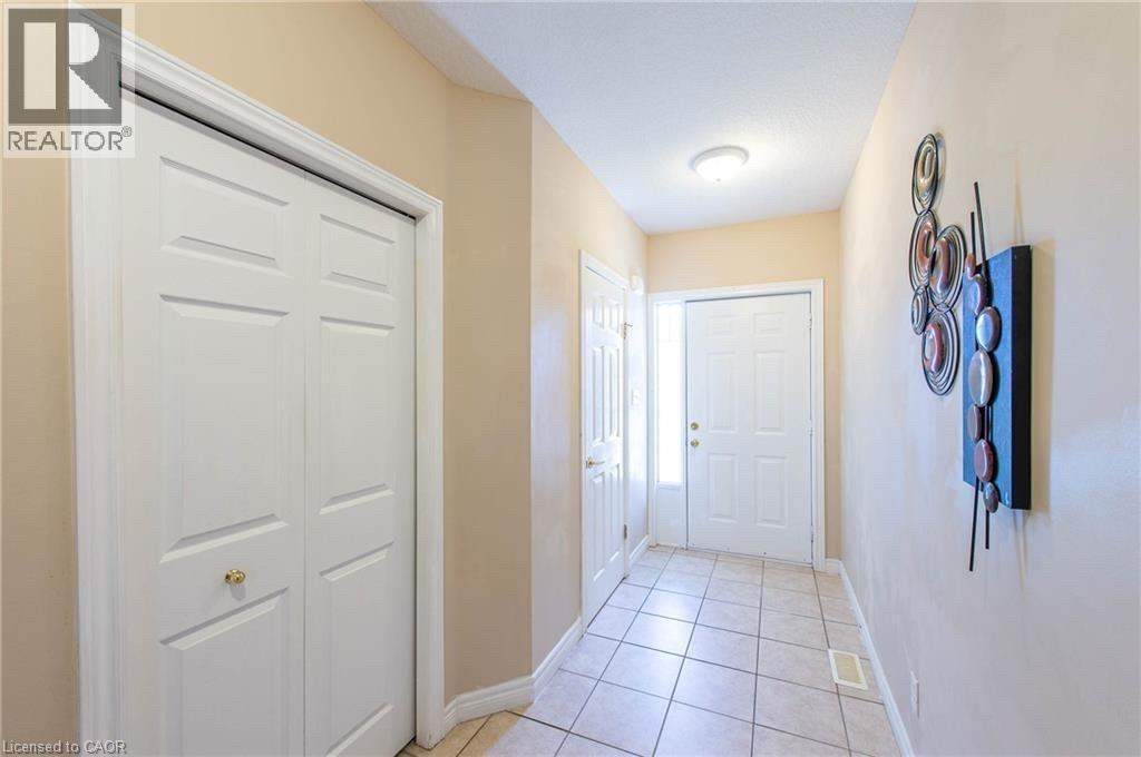 504 BLUE BEECH Boulevard Unit# B — photo 3