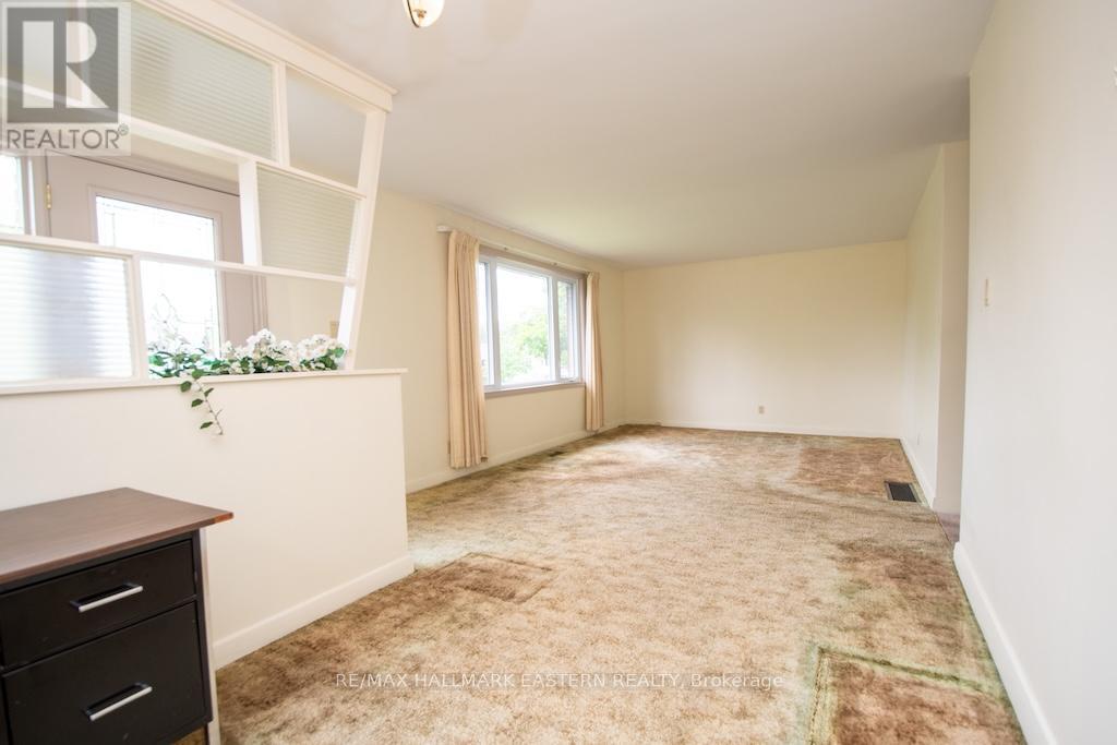 844 PHILIP STREET - 10