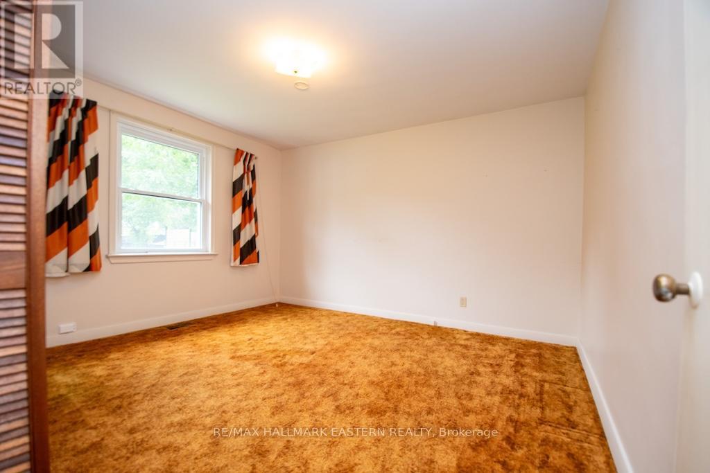 844 PHILIP STREET - 15