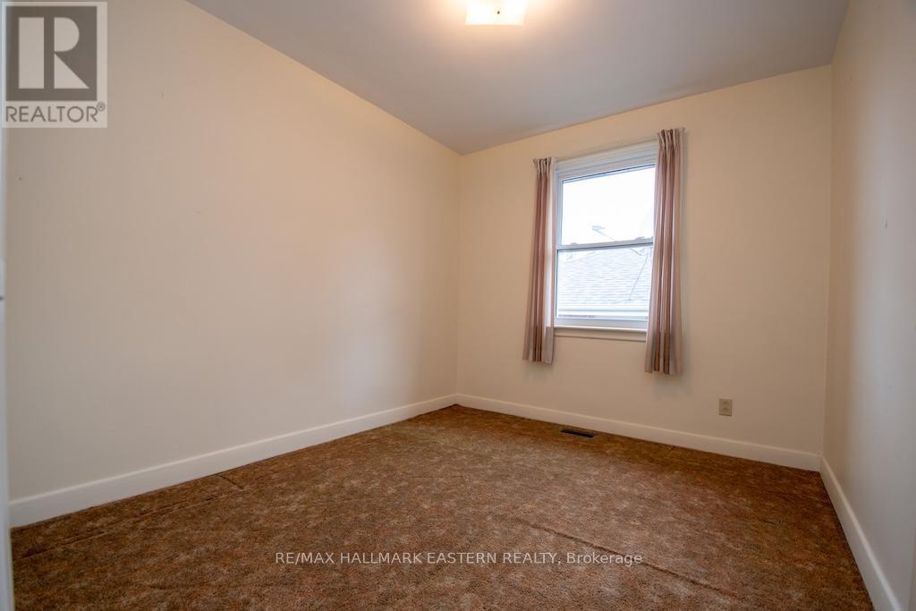 844 PHILIP STREET - 16