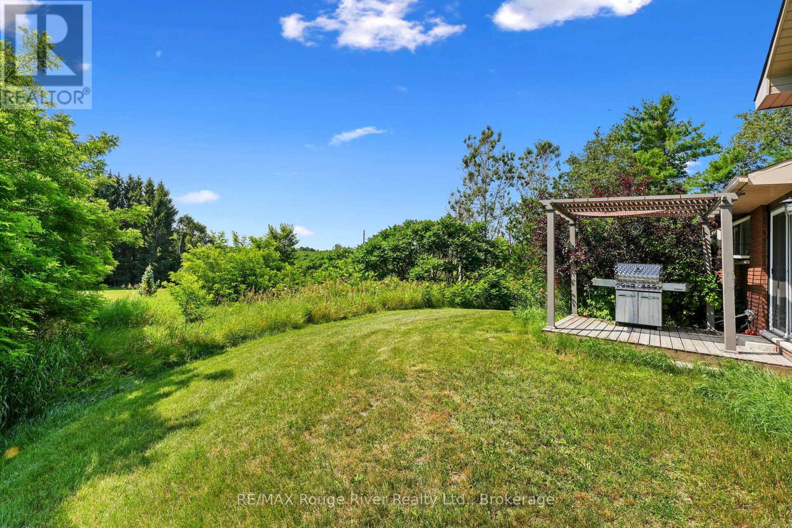 333 ARTHURS LANE - 13