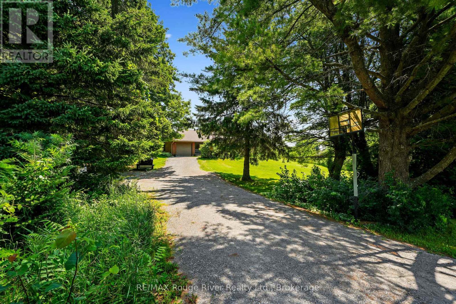 333 ARTHURS LANE - 3