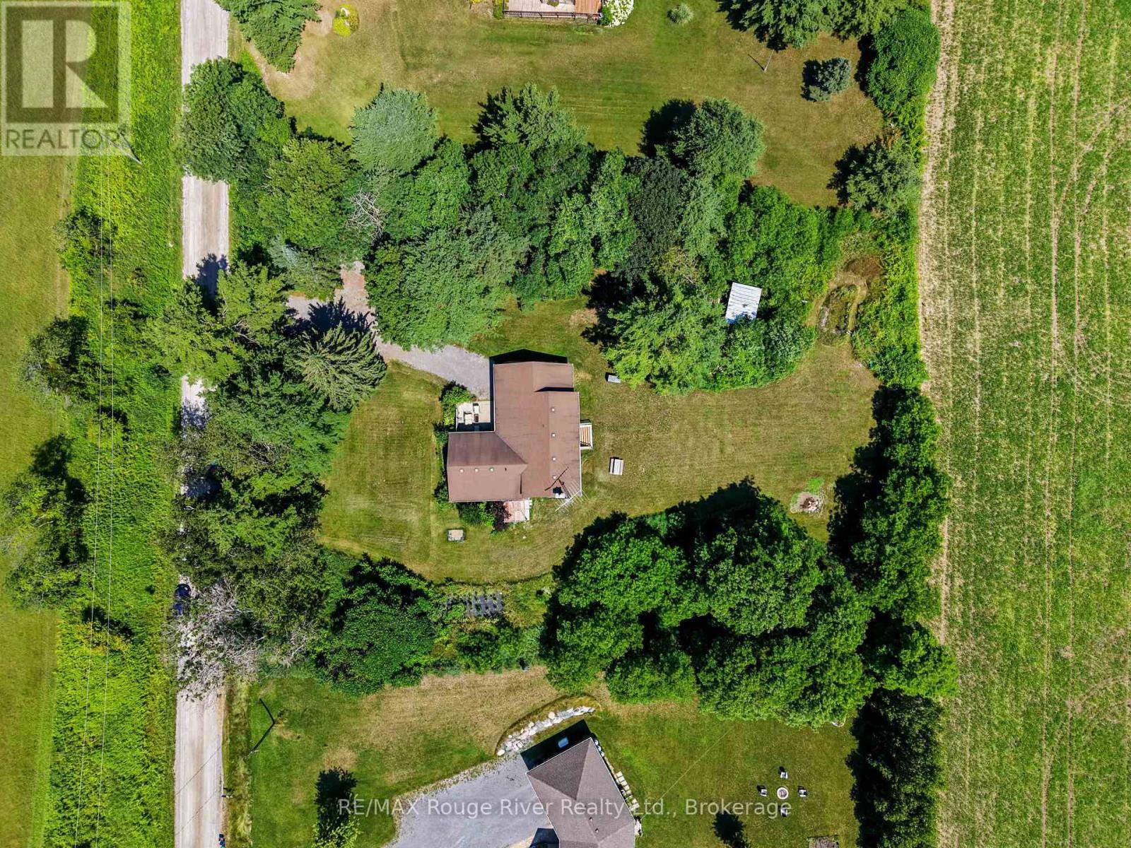 333 ARTHURS LANE - 6