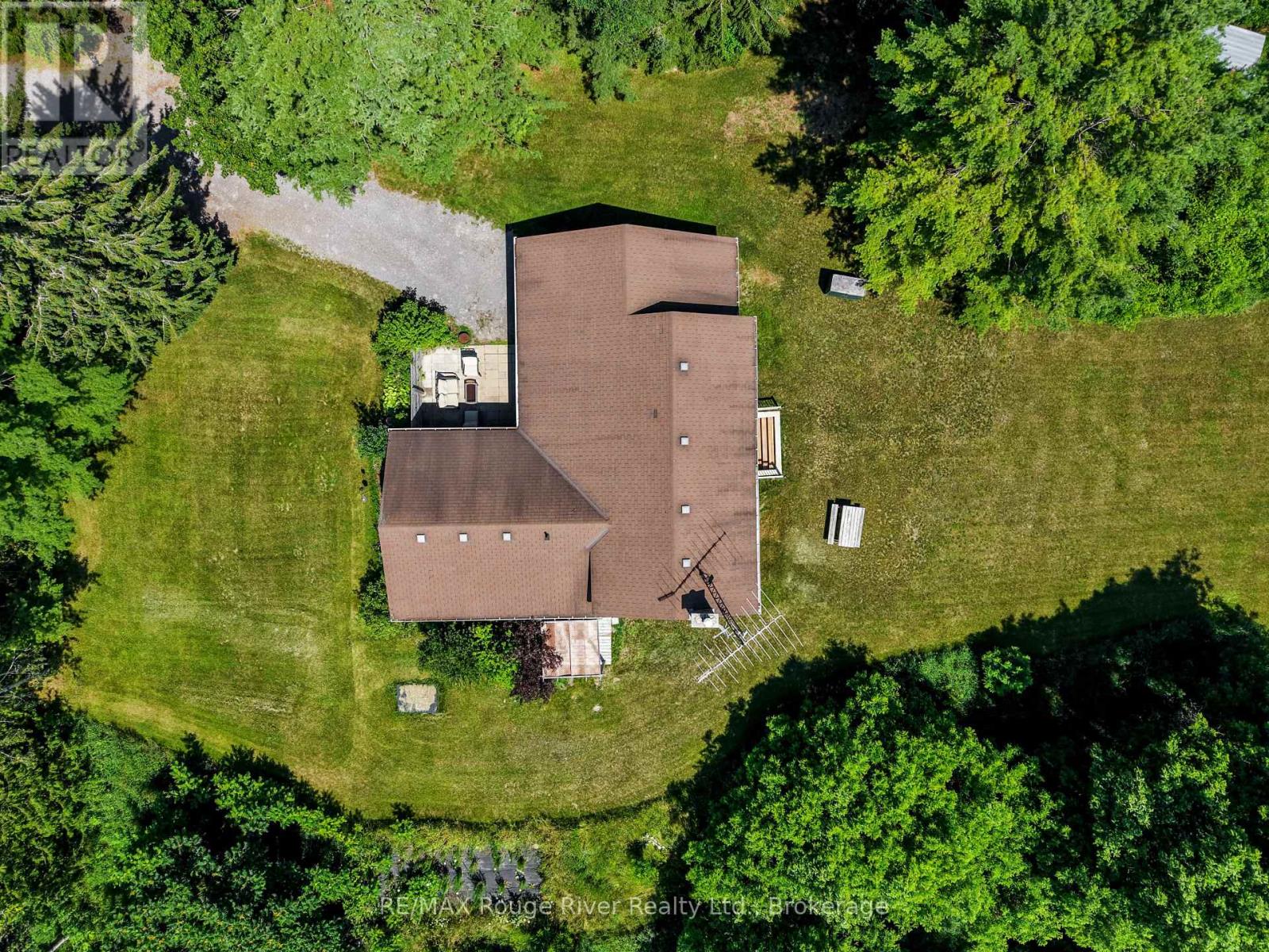 333 ARTHURS LANE - 7