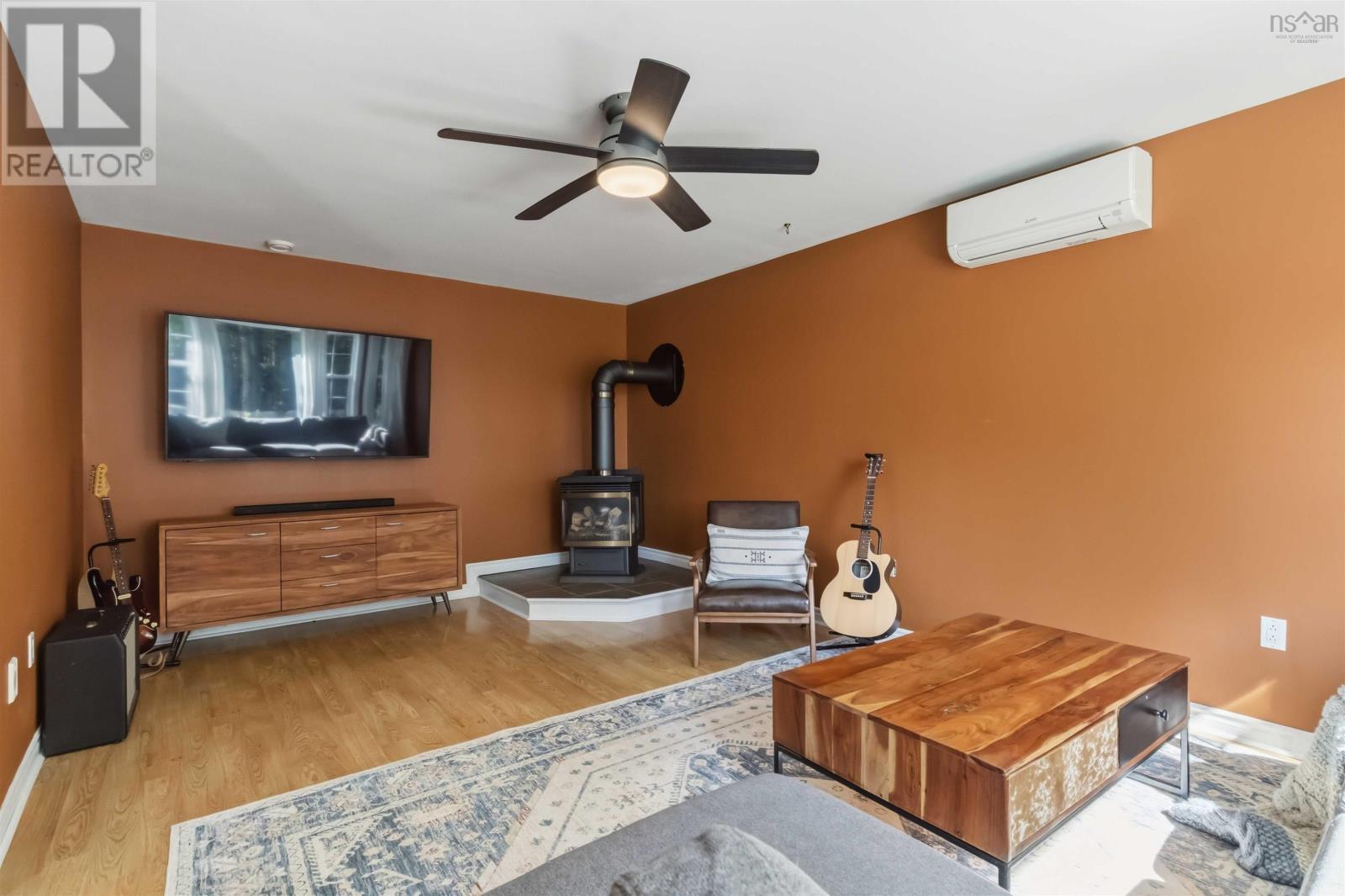 326 Keltic Drive - 8
