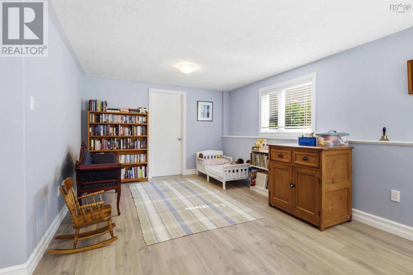 34 Etna Street - 26