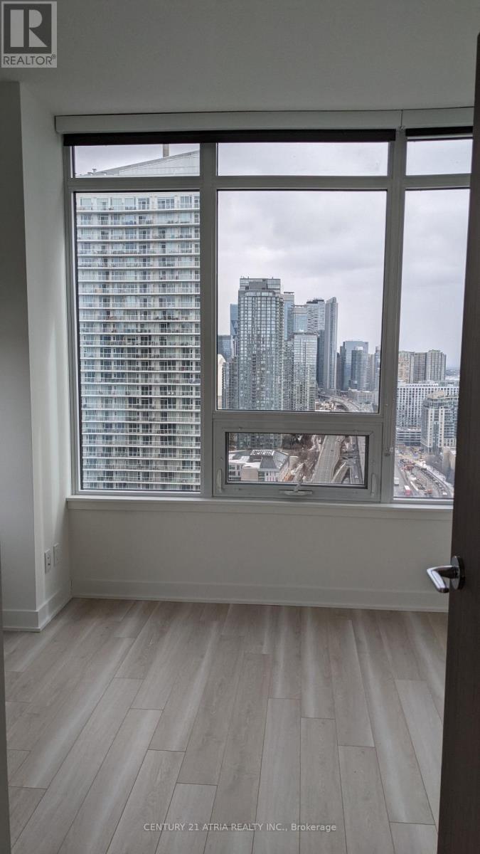 #3306 19 BATHURST STREET - 4