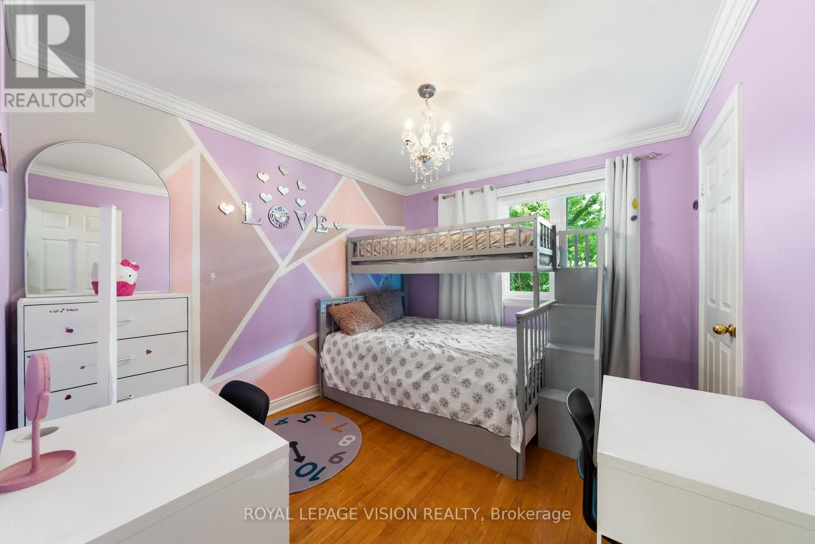 5 ANSON AVENUE - 26