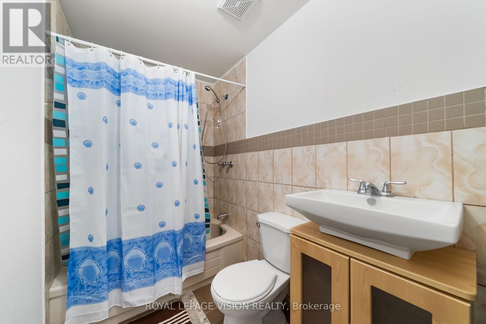 5 ANSON AVENUE - 34