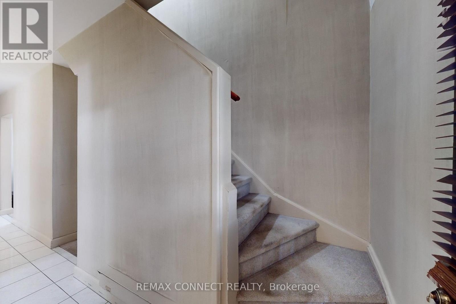 20 BRINLOOR BOULEVARD - 16