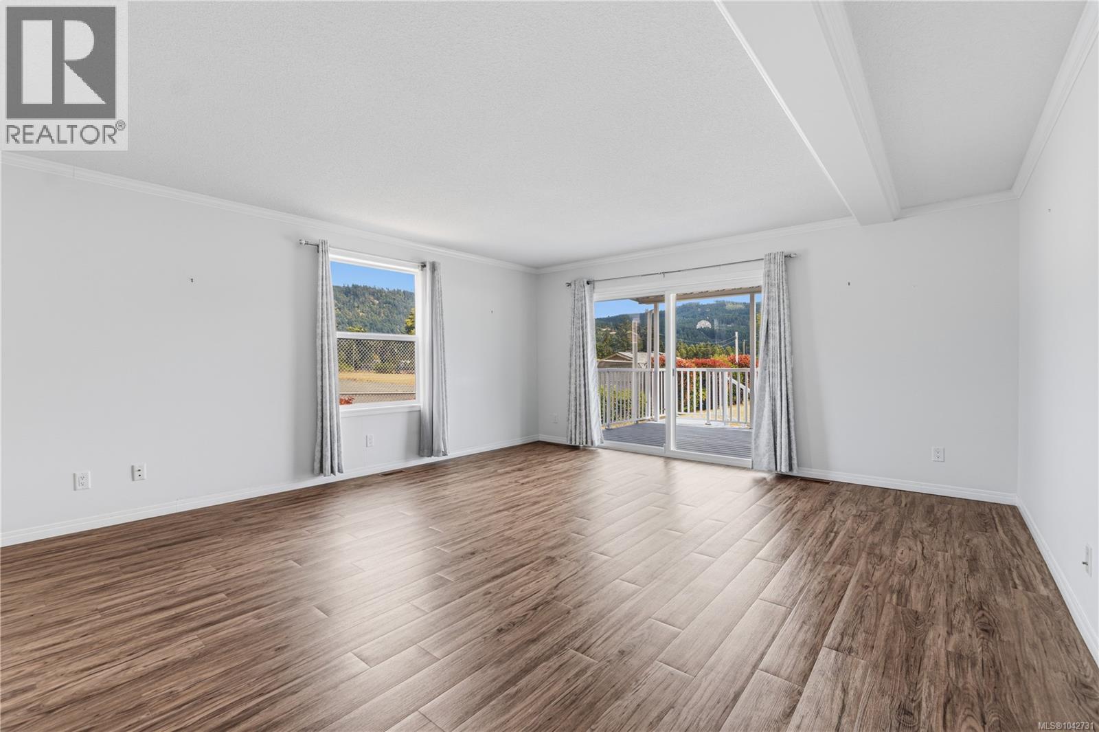 6155 Cherry Creek Rd - 12