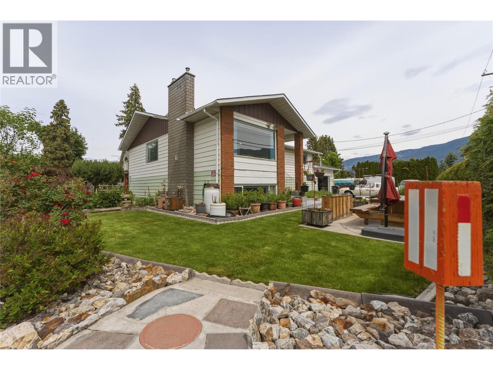 2810 Okanagan Street Lot# 1 - 1