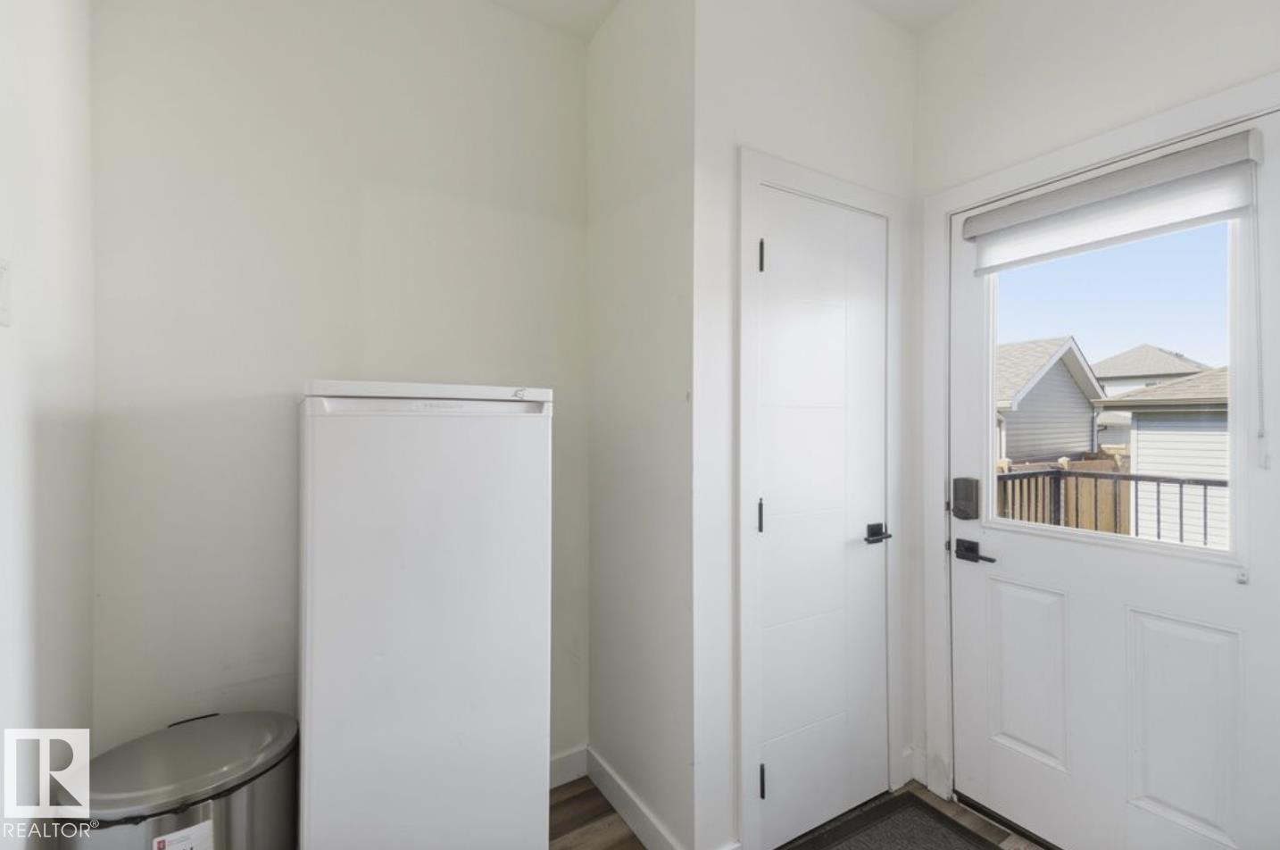 17924 61 Street NW - 16