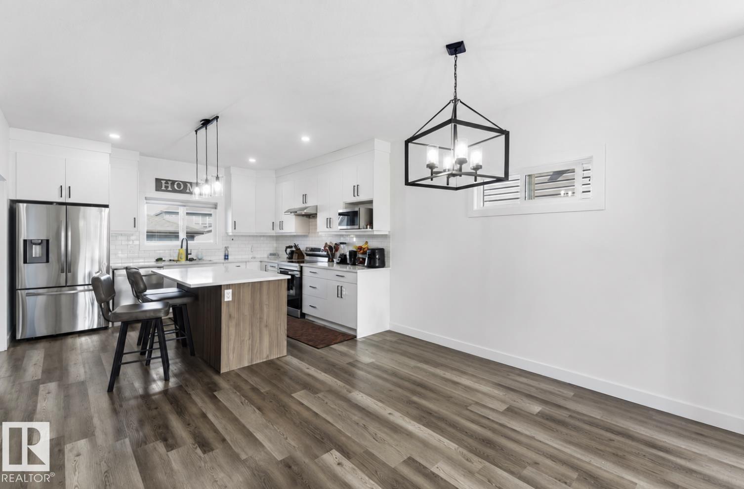 17924 61 Street NW - 8