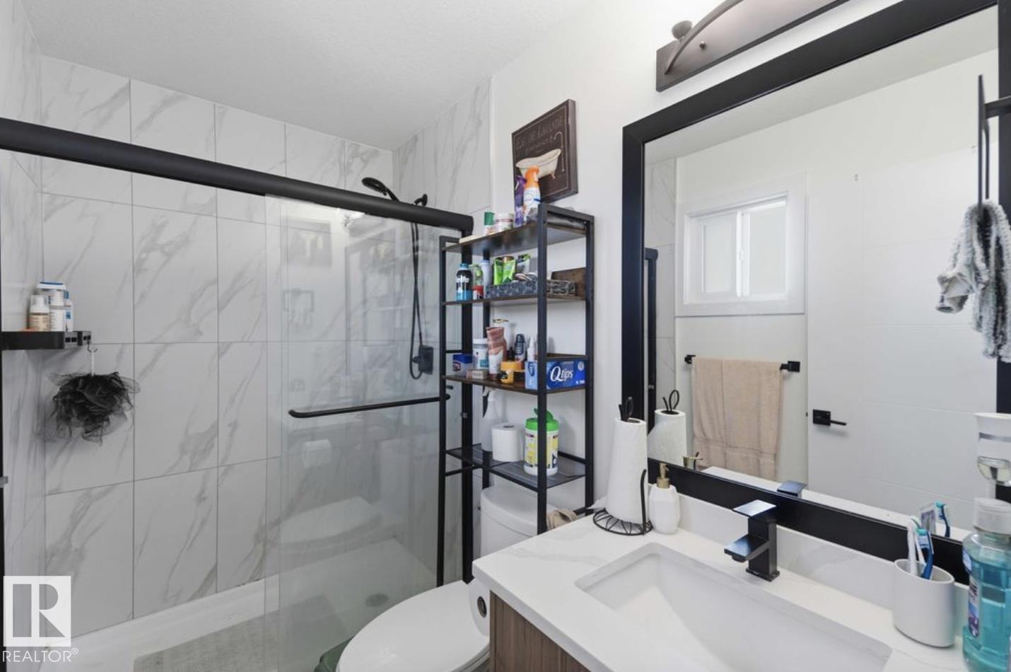 17924 61 Street NW - 24