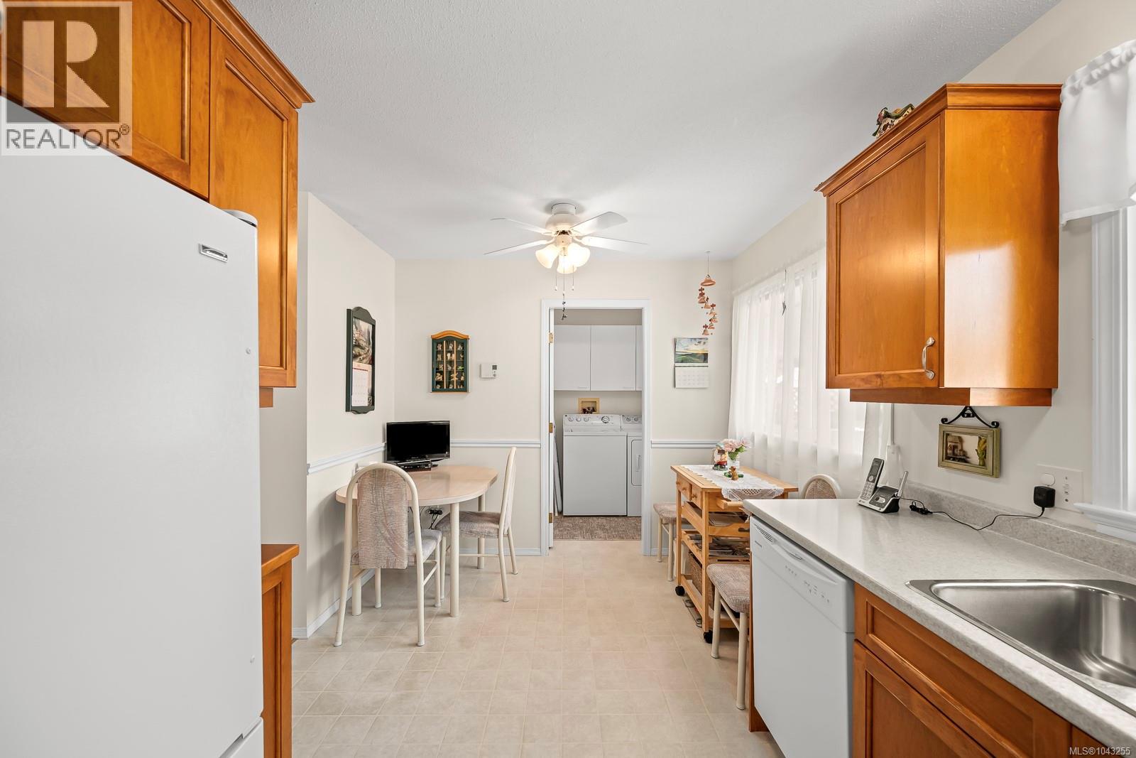 1413 Canso Ave - 6
