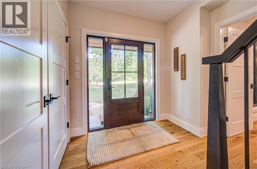 625 GLASGOW Street — photo 2