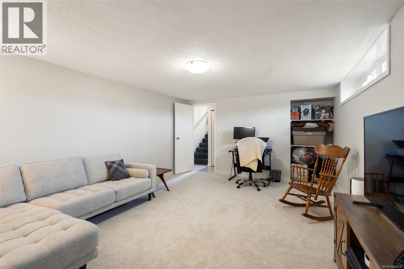 7 4391 Torquay Drive, Saanich