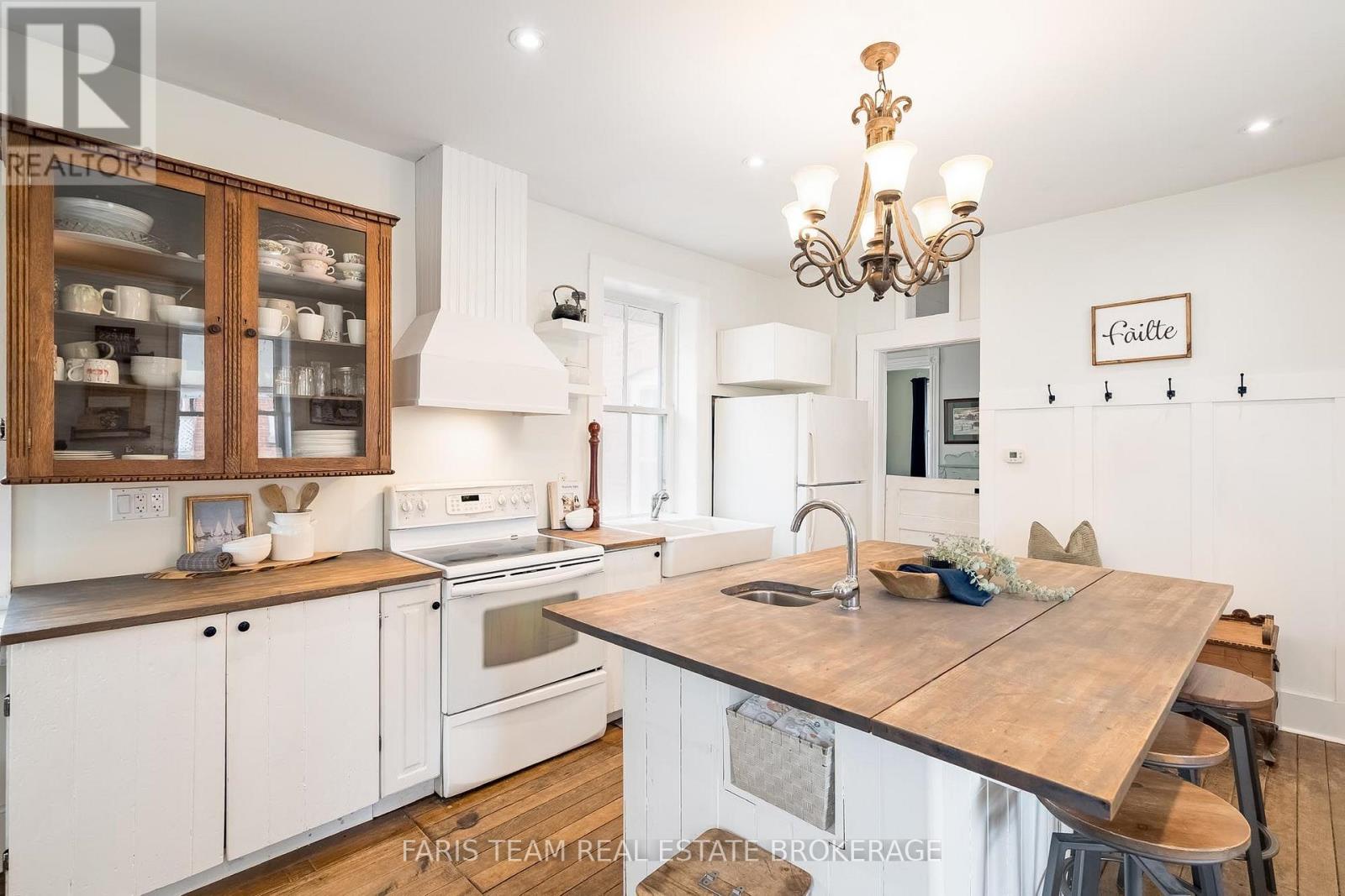 53 BURTON AVENUE - 10