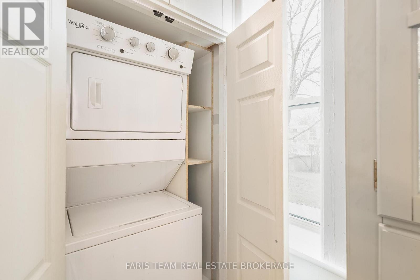 53 BURTON AVENUE - 24