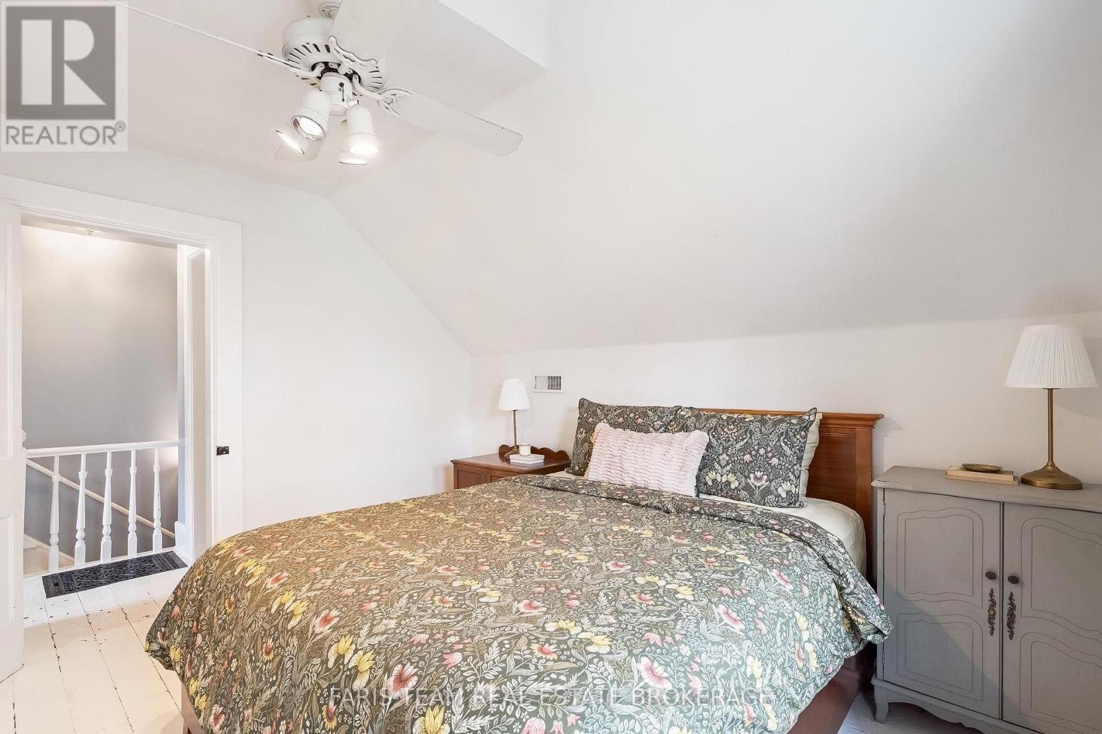 53 BURTON AVENUE - 27