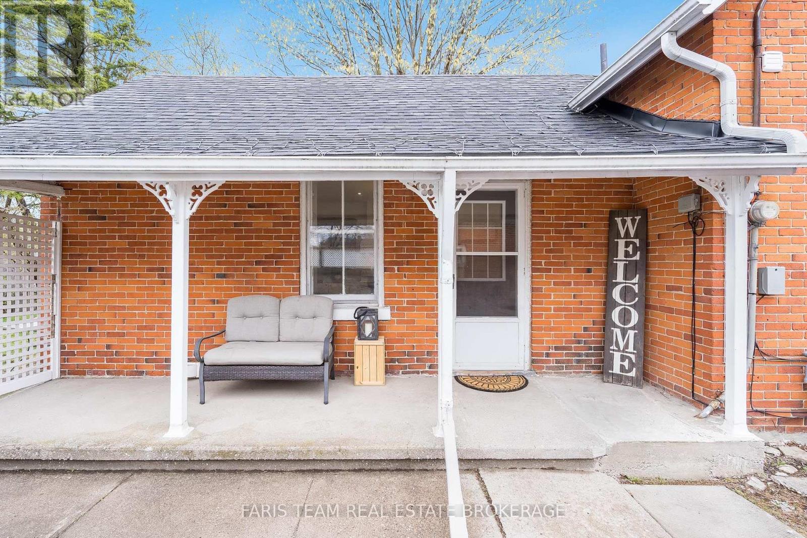 53 BURTON AVENUE - 6