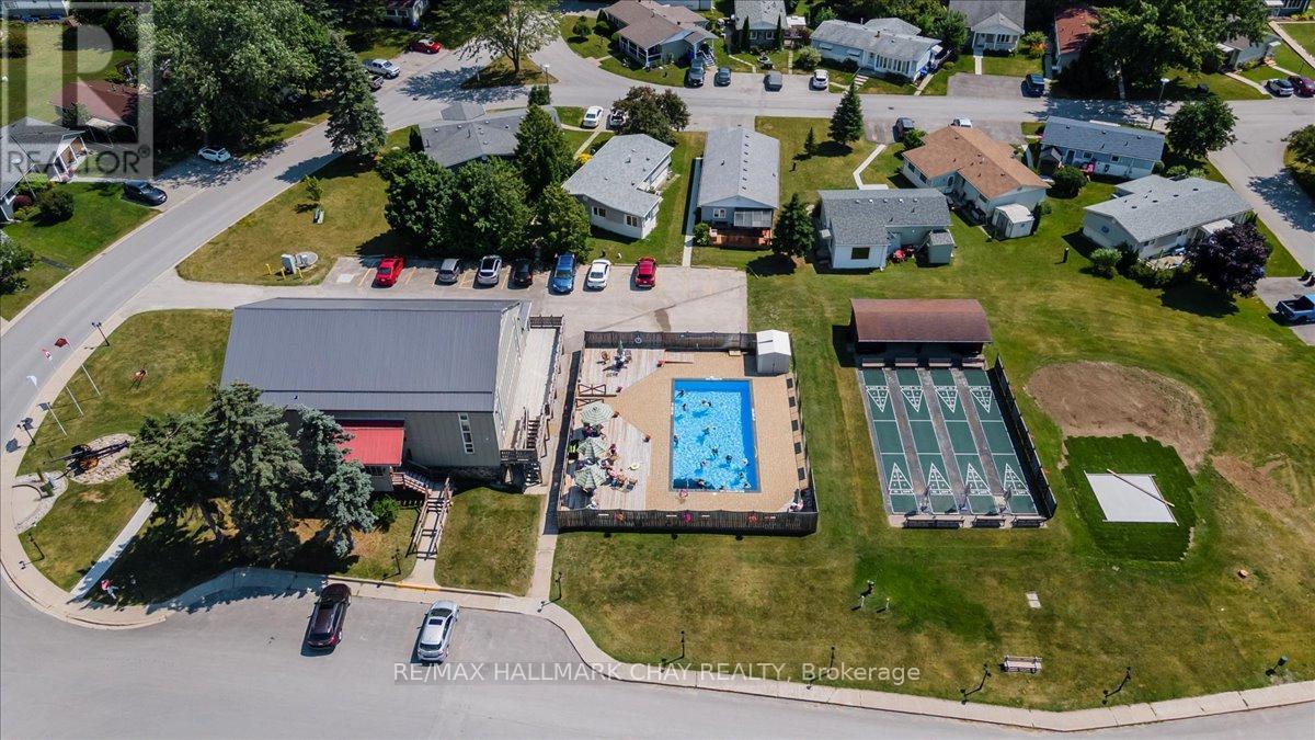 43 LINDEN LANE - 16