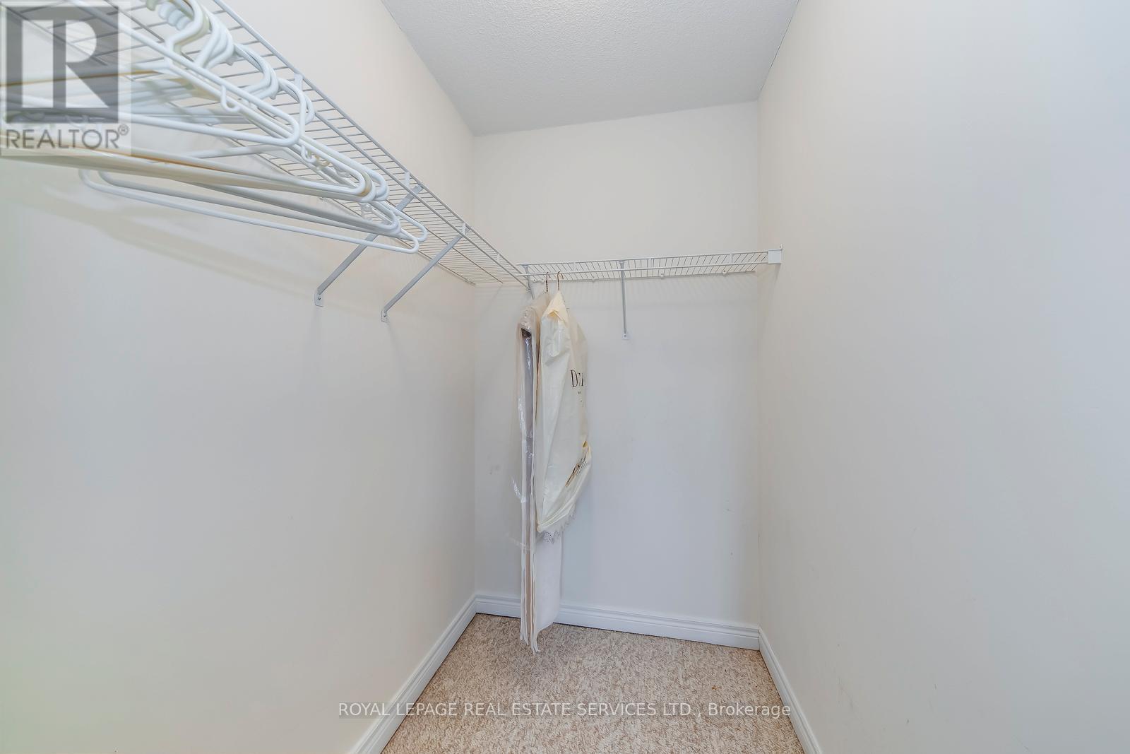 175 LA ROSE AVENUE - 28