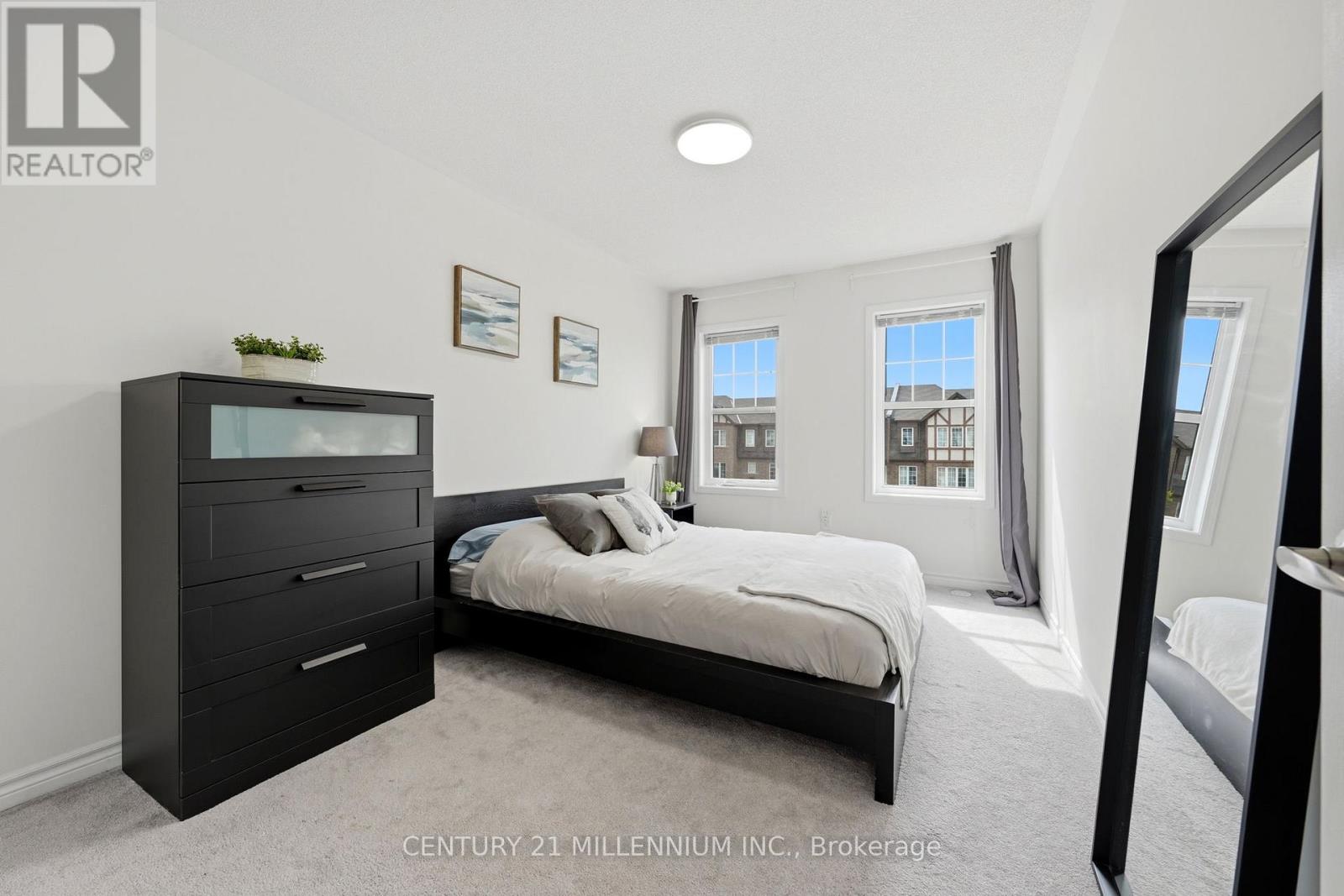 242 REMEMBRANCE ROAD - 21