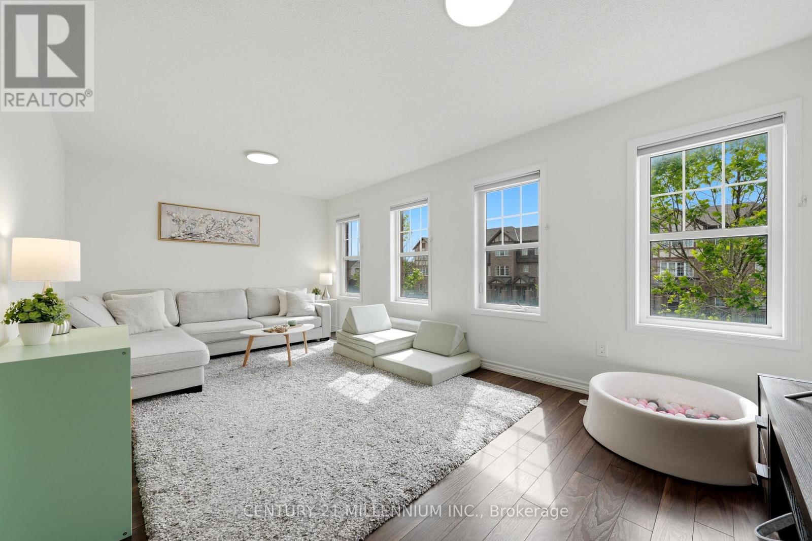 242 REMEMBRANCE ROAD - 3