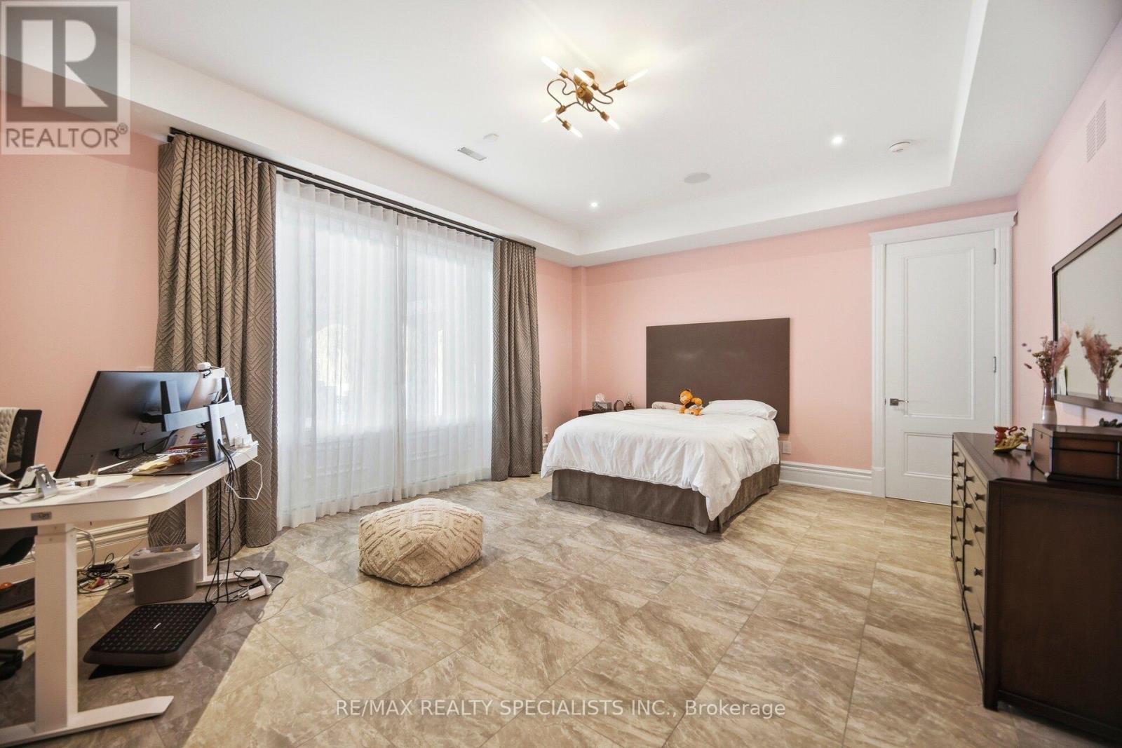 1 EDGEWILD DRIVE - 38