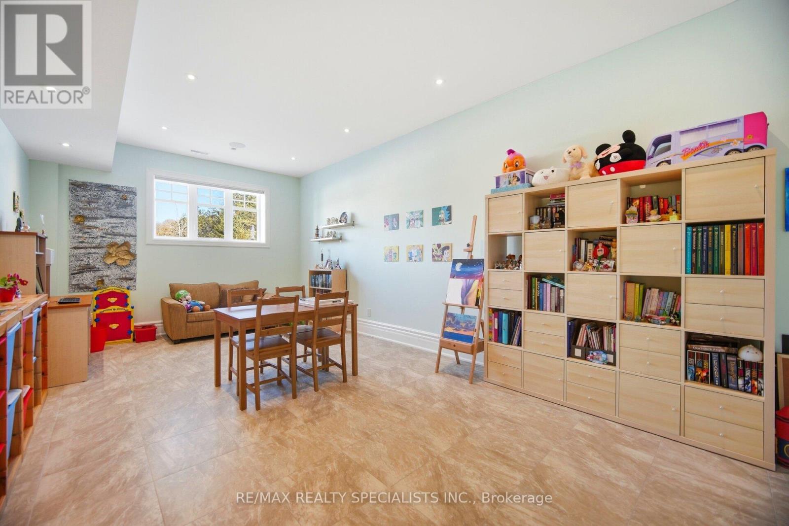 1 EDGEWILD DRIVE - 40
