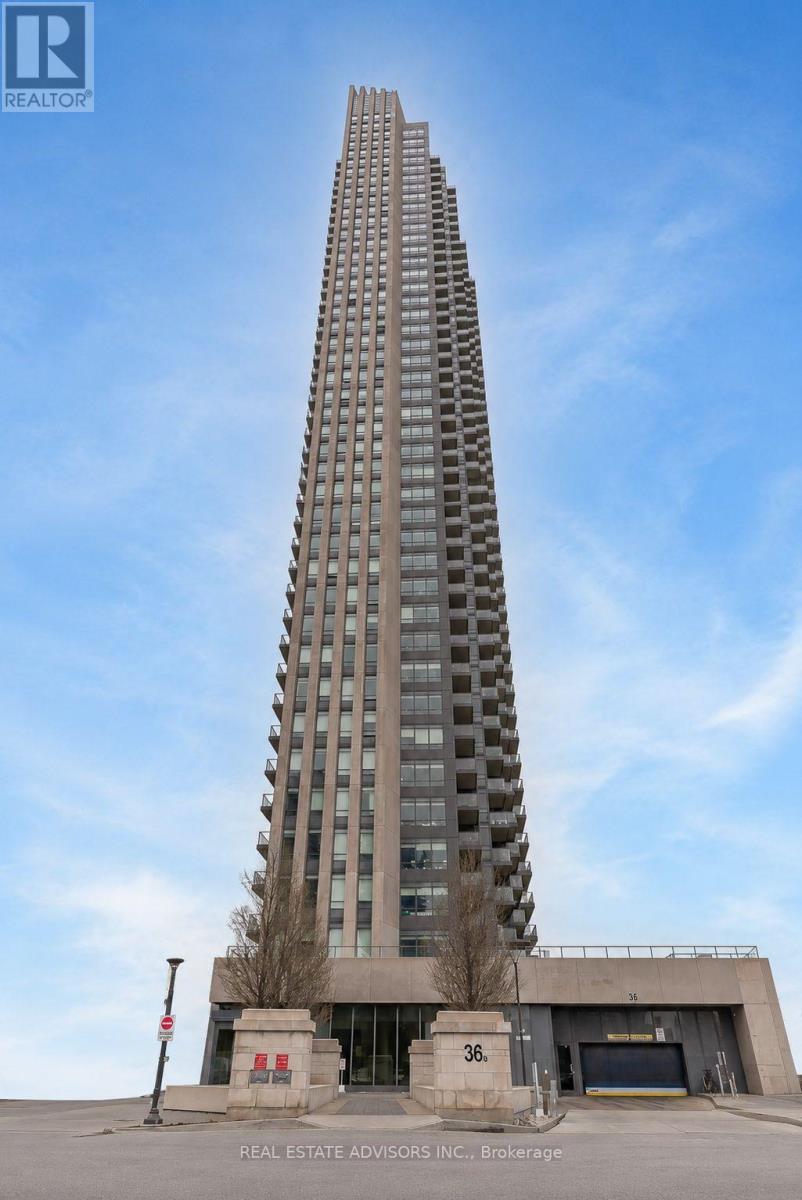 #4404 36 PARK LAWN ROAD - 1