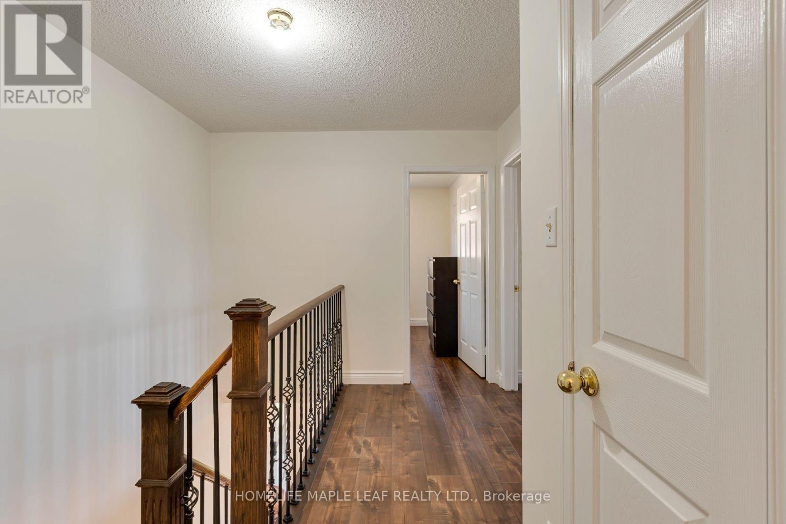 43 MORNINGMIST STREET - 21