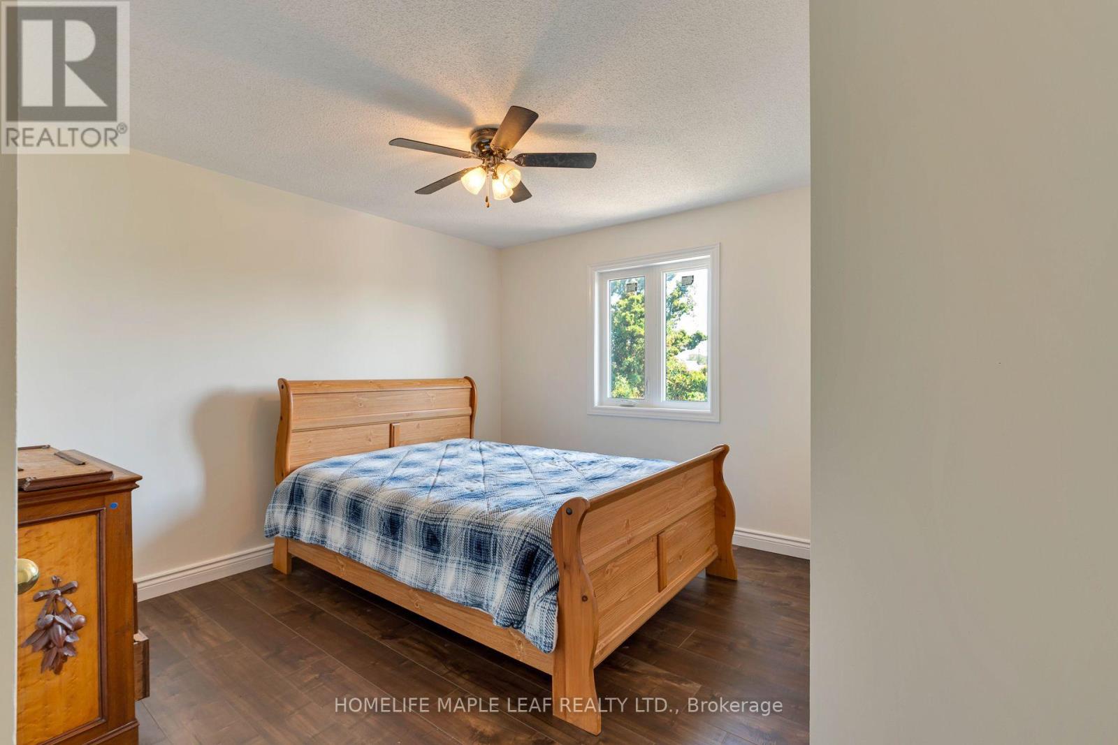 43 MORNINGMIST STREET - 25