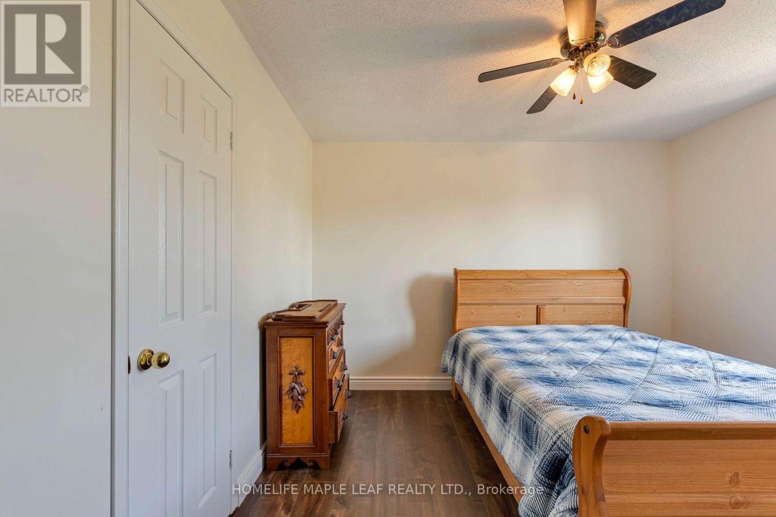 43 MORNINGMIST STREET - 27