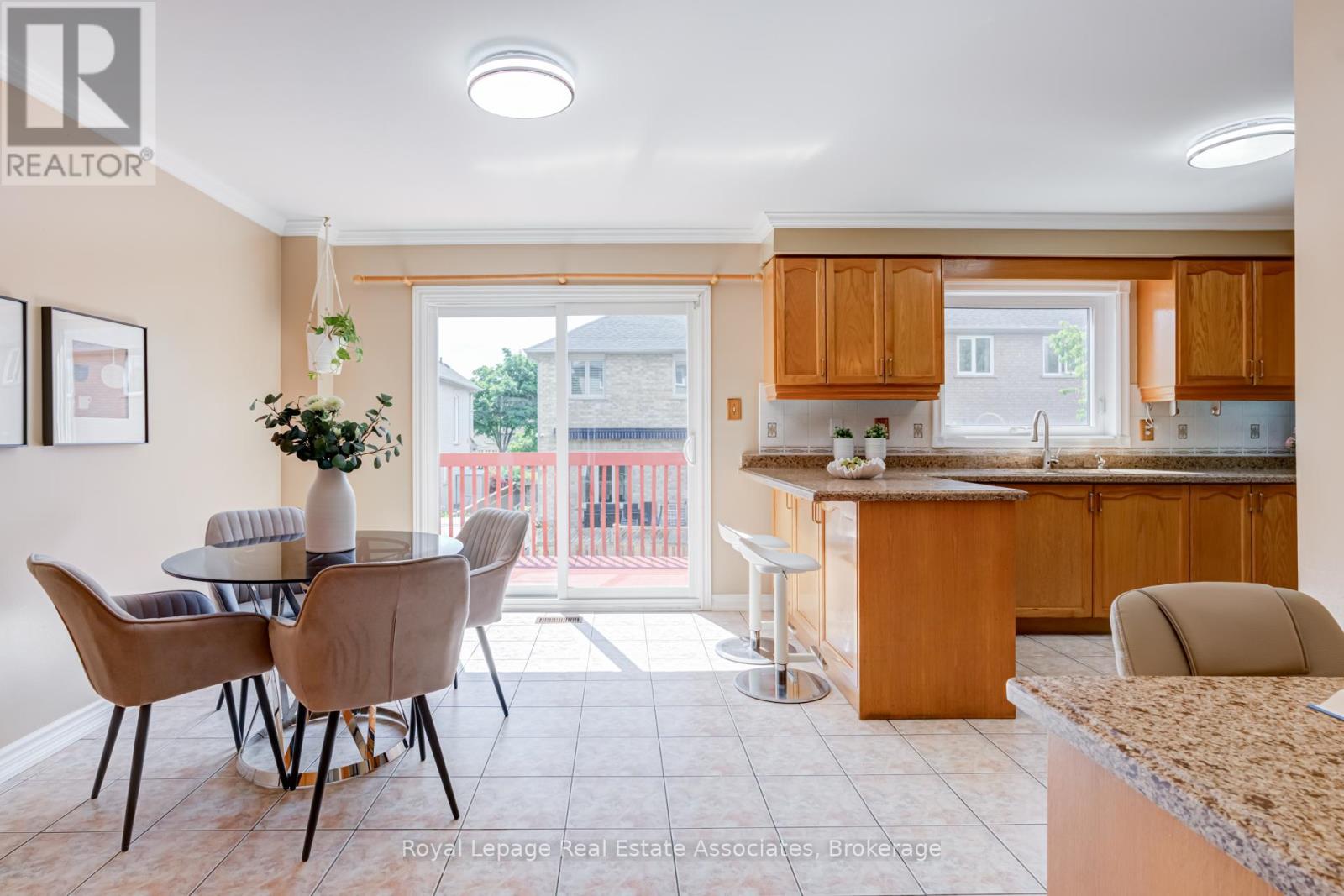 5453 MIDDLEPORT CRESCENT - 12