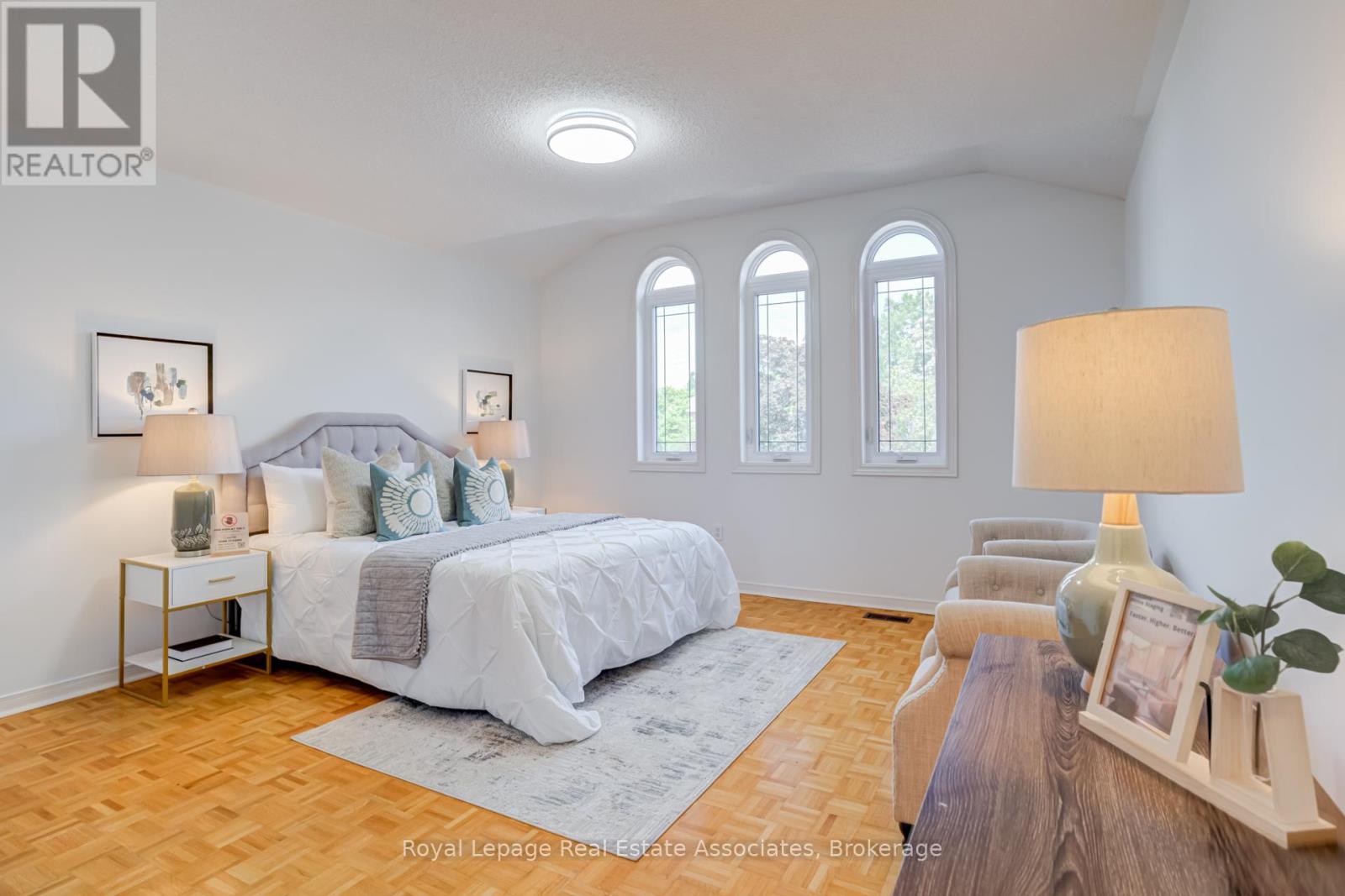 5453 MIDDLEPORT CRESCENT - 13