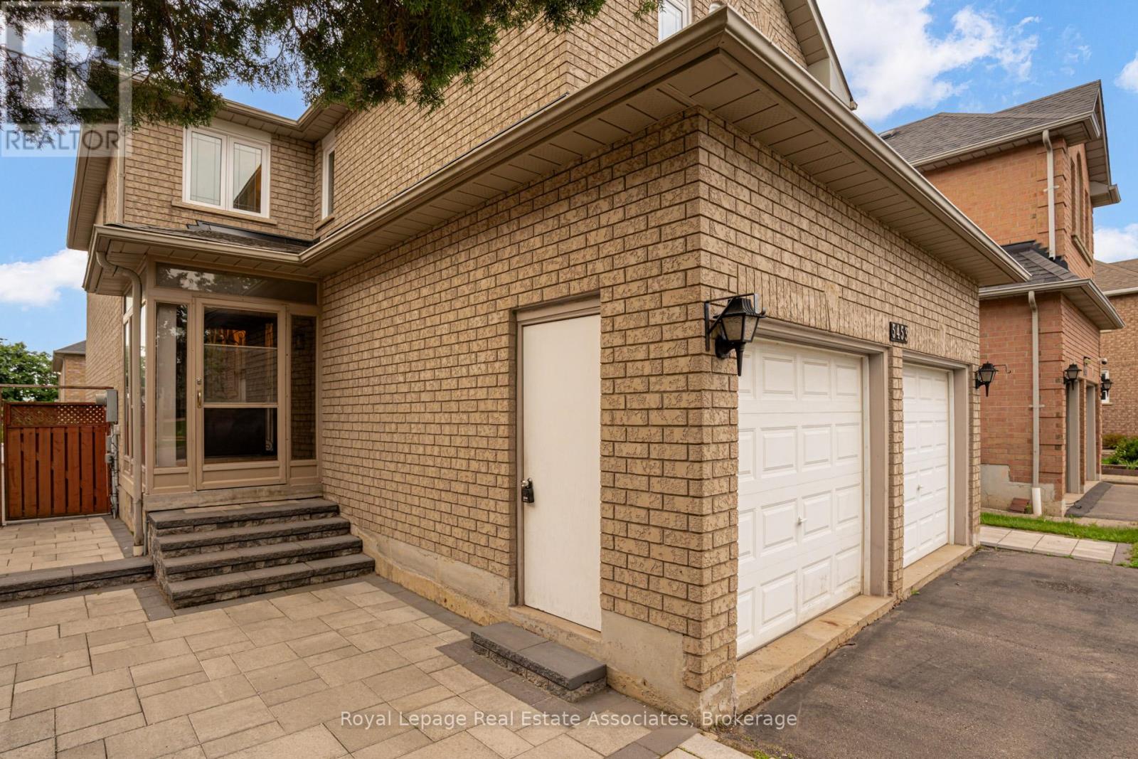 5453 MIDDLEPORT CRESCENT - 2