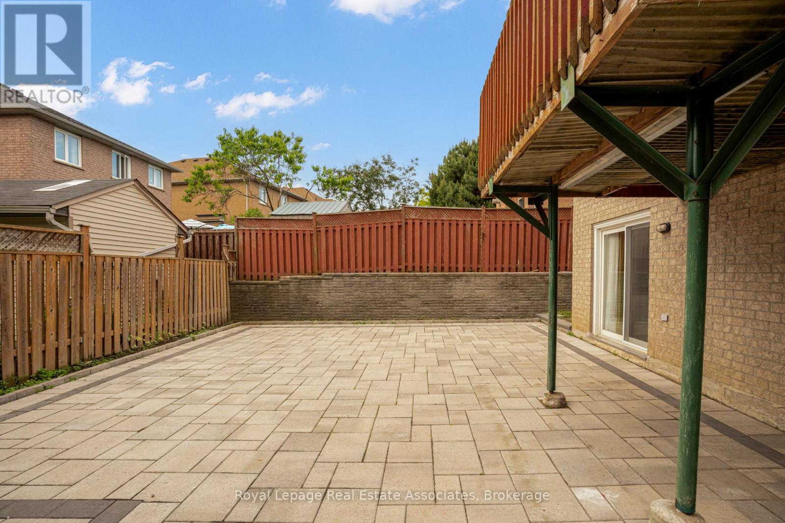 5453 MIDDLEPORT CRESCENT - 33