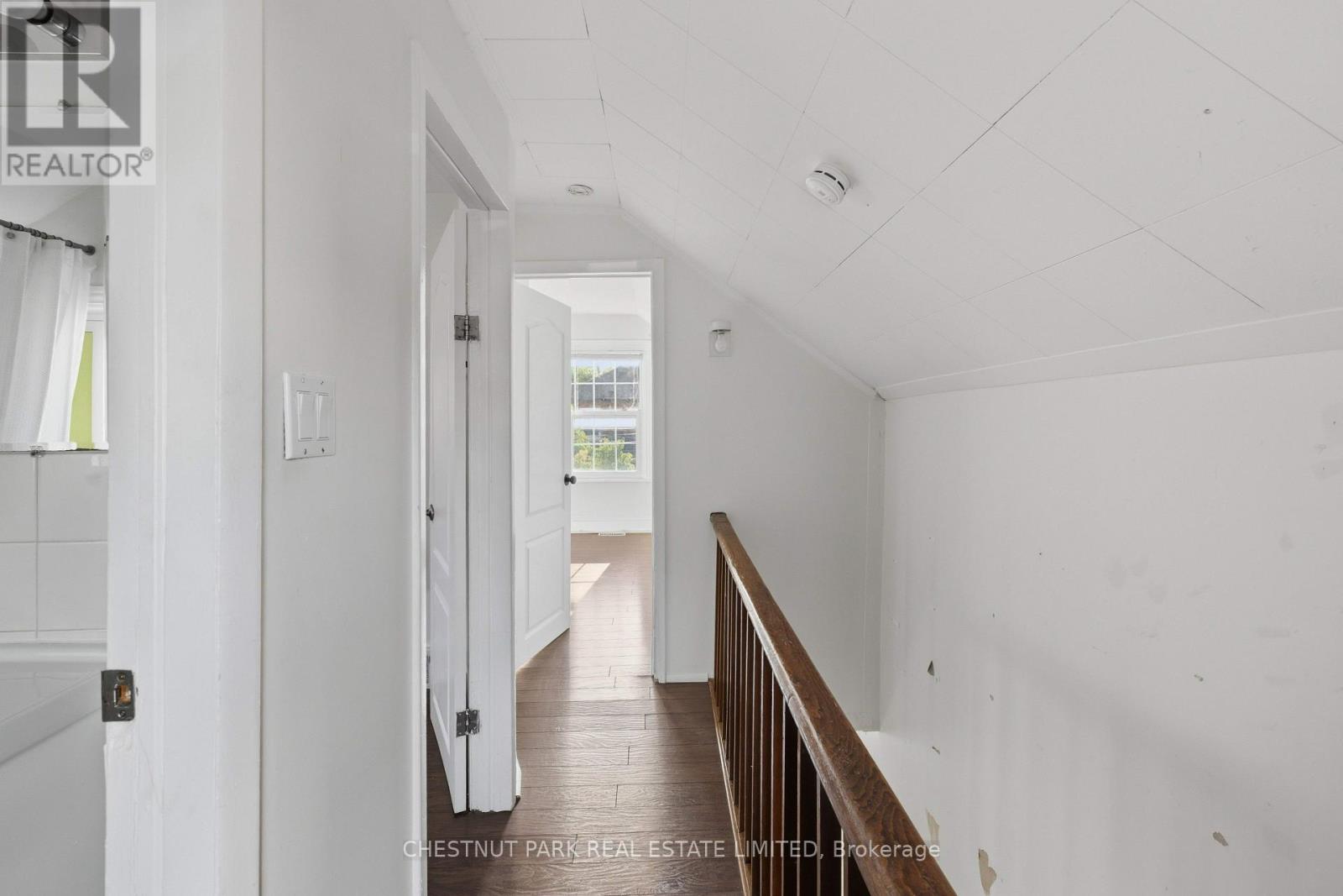 451 ALBERT STREET - 16