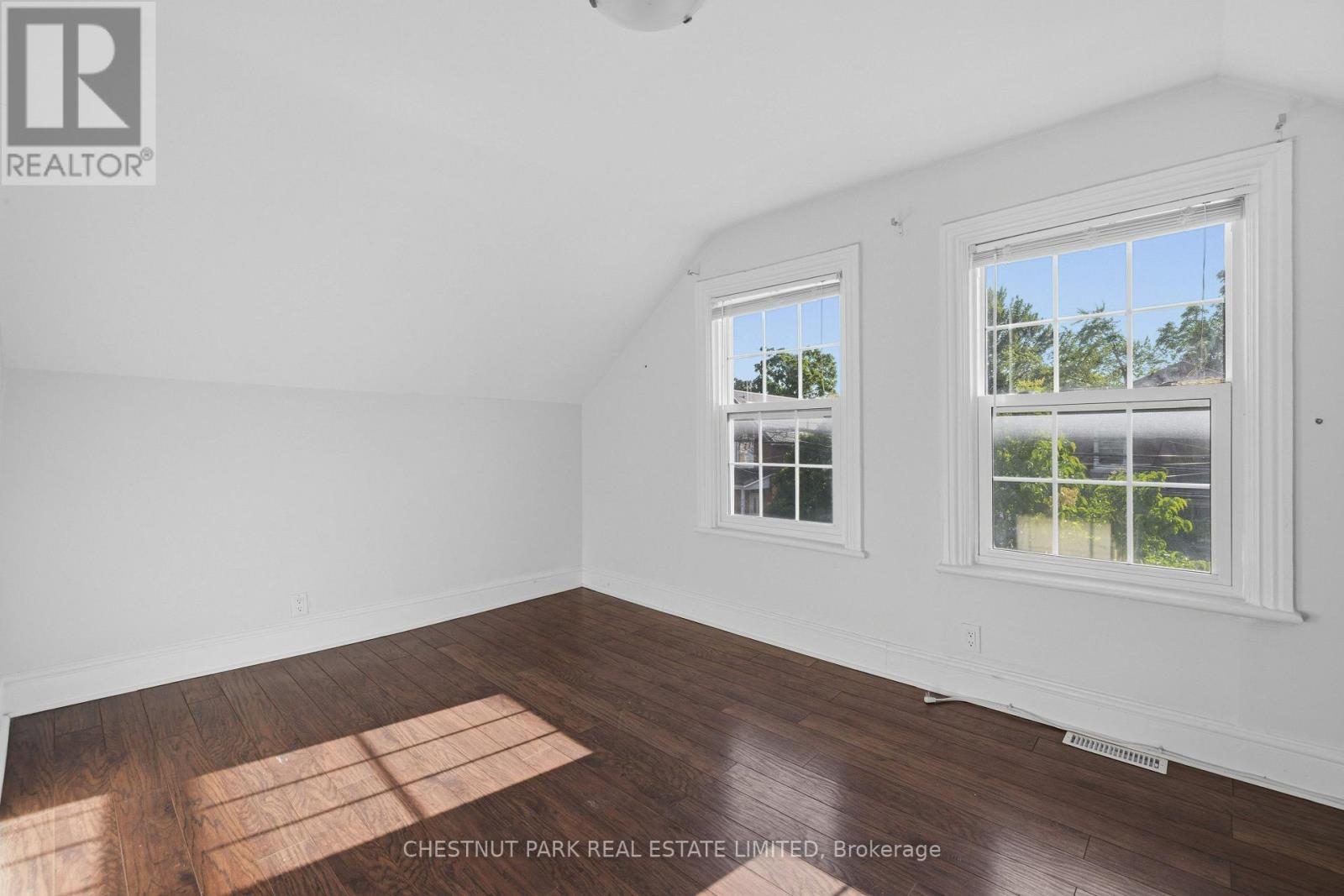 451 ALBERT STREET - 22
