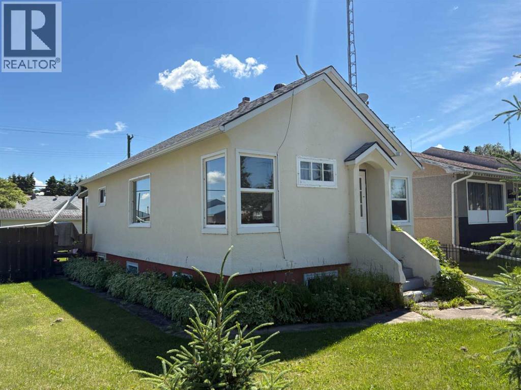 4831 52 Street - 1