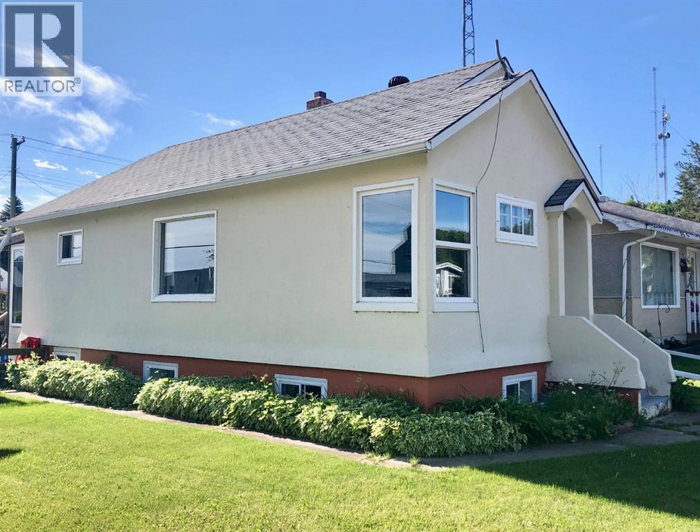 4831 52 Street - 3