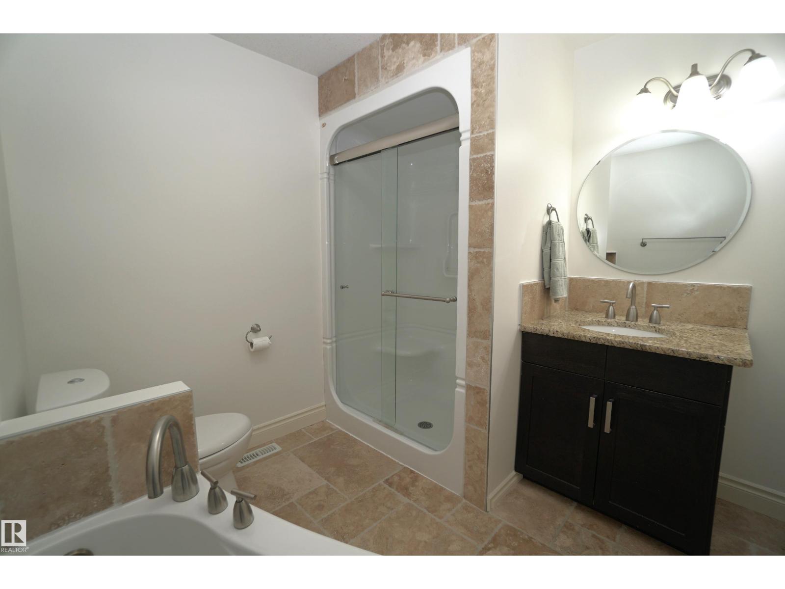 10224 90 ST NW - 19