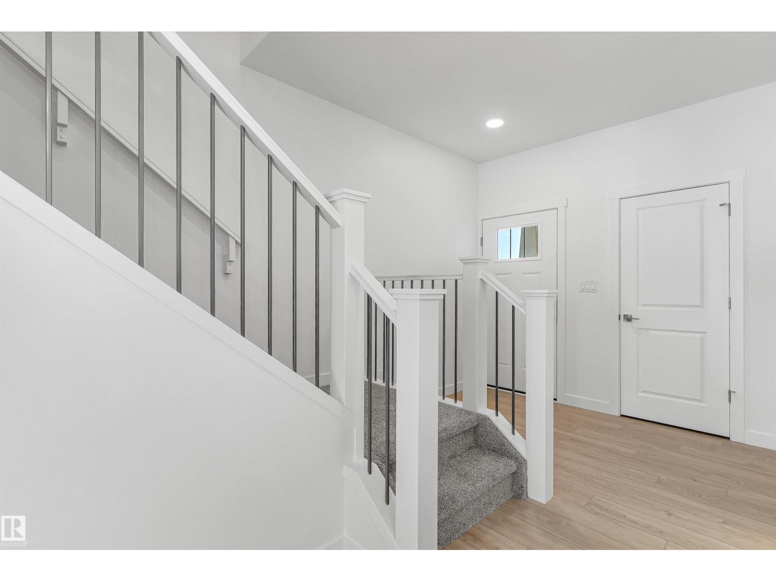 2812 190 ST NW - 2